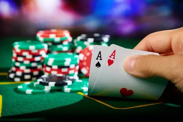 Aturan Resmi Poker Dunia: Panduan Lengkap untuk Pemain